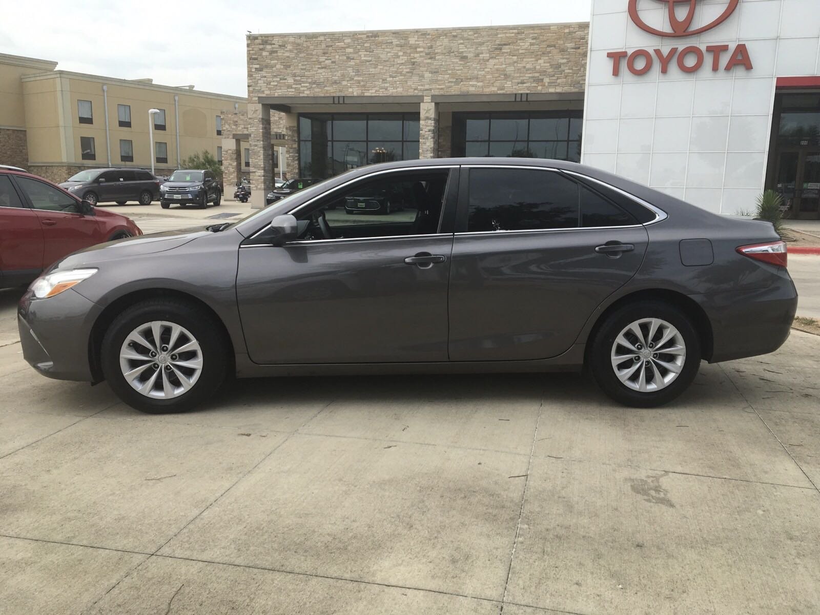 Certified PreOwned 2017 Toyota Camry LE For Sale Near Austin TX  PHU666083